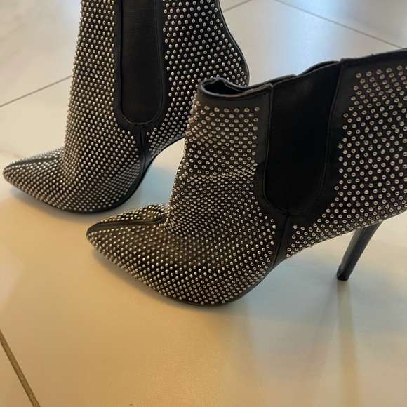 Zara studded heeled ankle boots size 41 - Picture 2 of 4